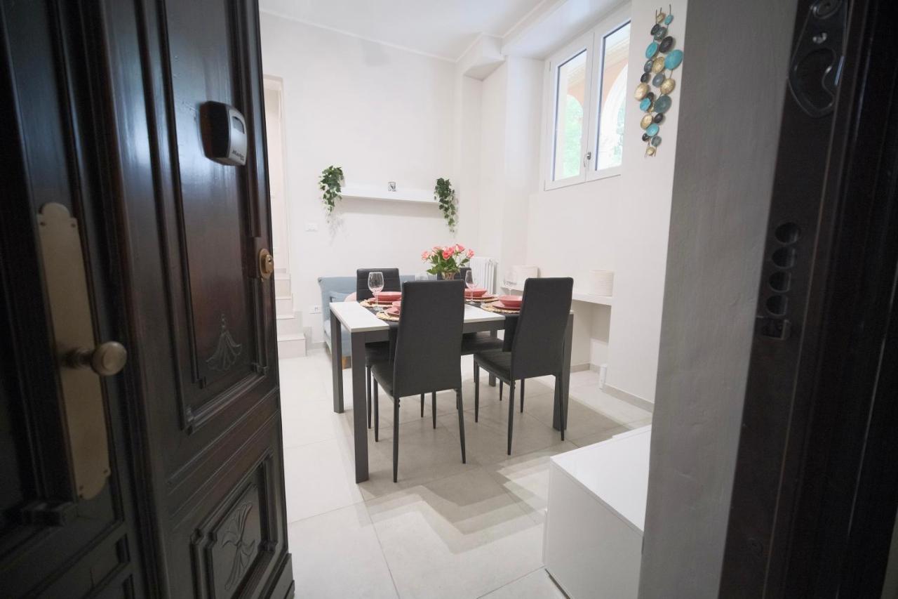 Appartamento Moderno ❴ 300 Mt. Da Porta Nuova ❵ Turin Ngoại thất bức ảnh